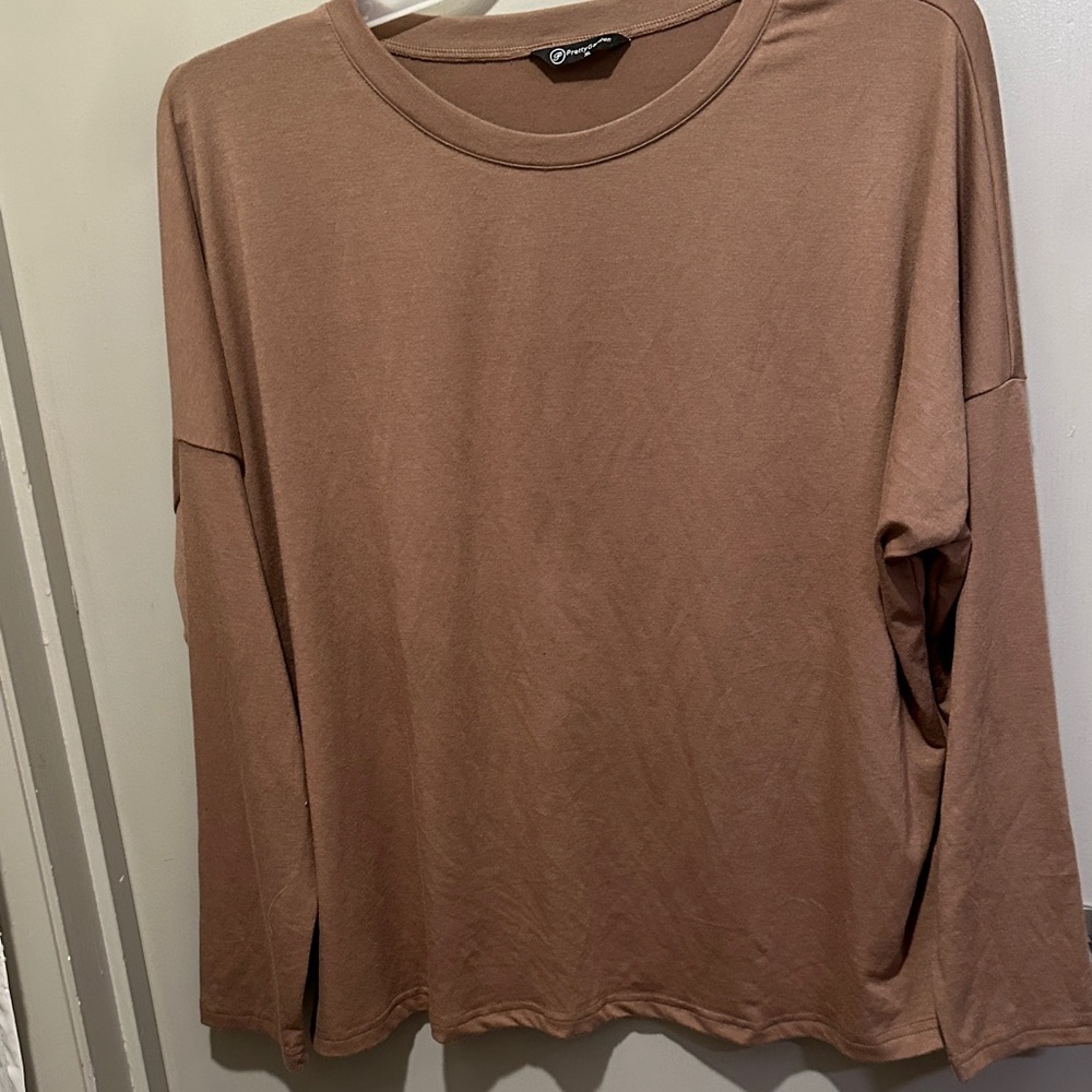 Pretty Garden cozy Brown Long Sleeve shirt. Xl - Picture 4 of 9